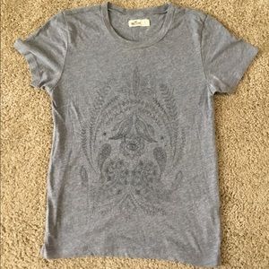 Hollister grey mandala print tee